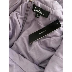 Lulus Heavenly Hues Dusty Purple Chiffon Pleated Maxi Dress size Large NWT thumbnail 3