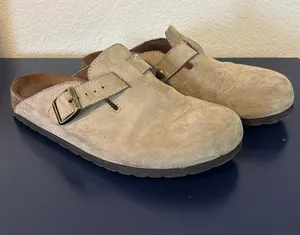 White Mountain Clogs Women’s Taupe Suede thumbnail 1