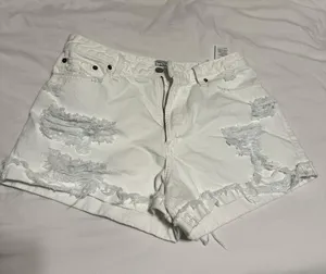 Abercrombie Annie High Rise Shorts thumbnail 2