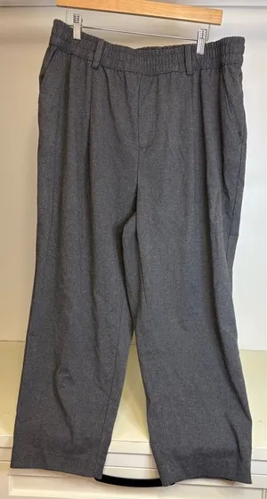 Excellent condition Gray Pants XL Gray thumbnail 1