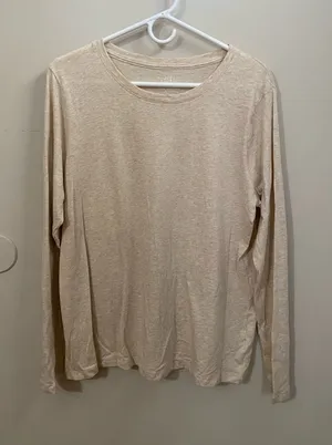 Time & Tru Long Sleeve Beige Top thumbnail 1