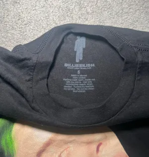 Billie Eilish Tour Black T-shirt size small thumbnail 3