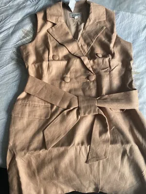 GUESS Beige Double-Breasted Sleeveless Dress thumbnail 1