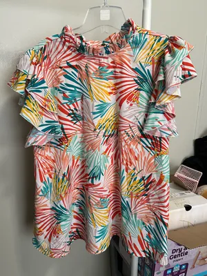multicolor abstract ruffled shortsleeve mock neck blouse size large Multiple thumbnail 1