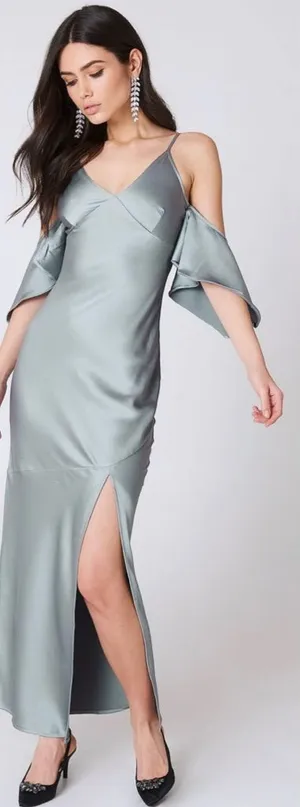 ASTR The Label Kendra Cold-Shoulder Maxi Dress in Sage Green Grey Sz. S thumbnail 1