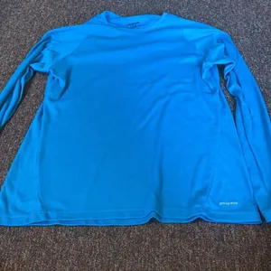 Patagonia long sleeve L‎ thumbnail 2