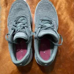 Skechers Go Walk Ultra Go Gray Sneakers size 8 thumbnail 4