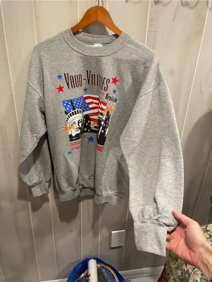 Gym gray Y2K distressed sweatshirt NY theater Vaud-Villities music nostalgia thumbnail 9