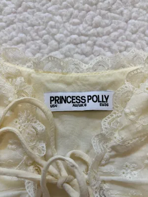 Princess Polly Merrelle Yellow Eyelet Tie Front Crop Top size 4 Coquette dollett thumbnail 2