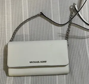 MICHAEL Michael Kors White Clutch with Chain Strap thumbnail 1