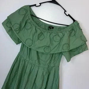 Madewell appliquéd off the shoulder dress textural floral design Sz 2 #784 thumbnail 5