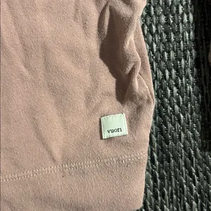 Vuori Sunnyside Crew Mauve Pink Size XS thumbnail 3