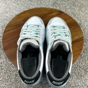 Nike capri shoes women’s size 9 thumbnail 6