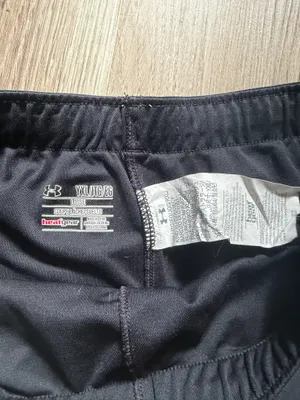 Black Under Armour Shorts thumbnail 2
