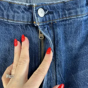 Abercrombie & Fitch Plus 22‎ Jeans Curve Love The 90's Straight Ultra High Rise thumbnail 5