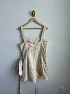 Showpo Aspatria Beige Canvas Belted Playsuit Romper NWT Size 12 thumbnail 4