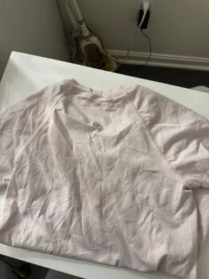 Lululemon Swiftly Tech  thumbnail 3