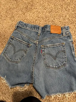 Levi’s Shorts thumbnail 2