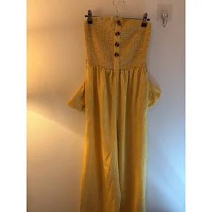 SHEIN‎ Yellow Heart Print Smocked Strapless Wide Leg Jumpsuit Small Boho Summer thumbnail 5