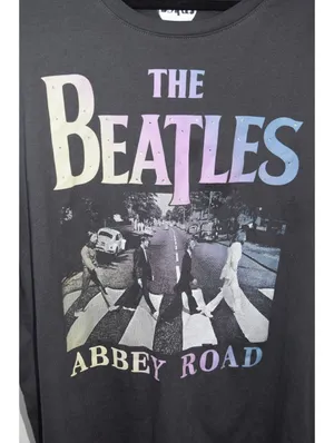 The Beatles Abbey Road Graphic T-Shirt Women's XXL Rhinestone Band Faded Black thumbnail 3