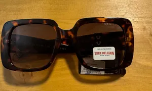 True Religion Sunglasses Oversized thumbnail 1