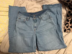 Abercrombie Jeans the loose high rise curve love thumbnail 1