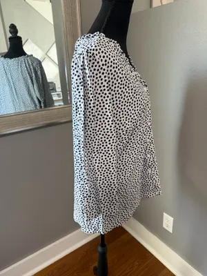 Boden x Anthropologie Polka Dot Ruffle Trim Cottagecore buttoned v-neck 20/22R. thumbnail 5