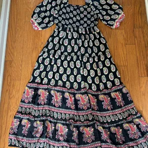 NWT Women maxi dress size L thumbnail 1