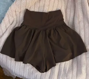 Offline Aerie Shorts Crossover thumbnail 2