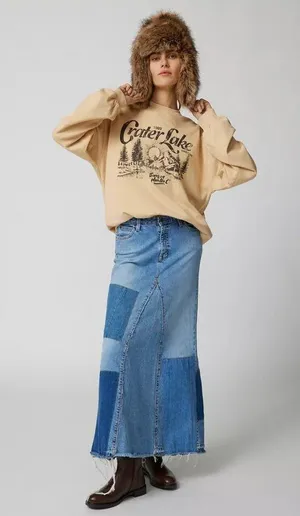 Urban Outfitters Crater Lake Overdyed Crew Neck Sweatshirt Small Yellow Oregon thumbnail 2