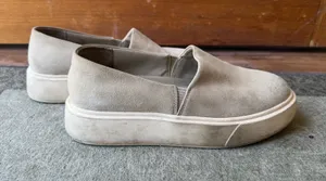 Vince Camuto ABBINNA SNEAKER in French Grey Suede thumbnail 1