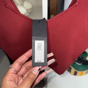 Banana Republic Sculpted Knit Crop Top In Burgundy Womens Small New NWT $70 thumbnail 6