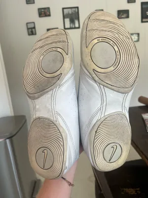Nike Cheer White Shoes thumbnail 2