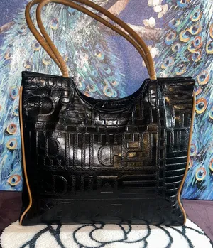 Due Fratelli Black With Tan Accented Leather Shoulder Tote Bag thumbnail 1