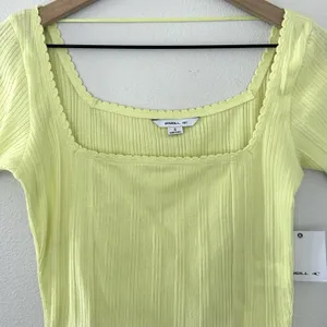NWT O'Neill 100% Cotton Lemon Yellow Crop Top Sz S Scalloped Hem Square Neck thumbnail 5