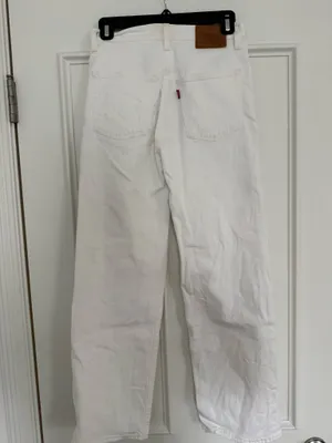 Levi’s Ribcage Straight Ankle Jeans Womens - white, size 26 thumbnail 2