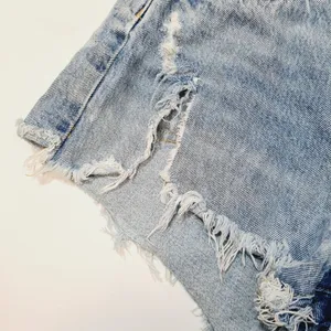 AGOLDE Parker Vintage Cut Off Short in Swapmeet Size 24 thumbnail 4