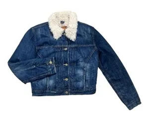 Levi’s Blue Denim Short Jacket Sherpa Lining Women Size M Cotton Button Front thumbnail 1