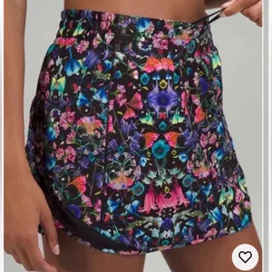 Lululemon Hotty Hot High-Rise Skirt Flowerscope Black Multi Size 4 thumbnail 1