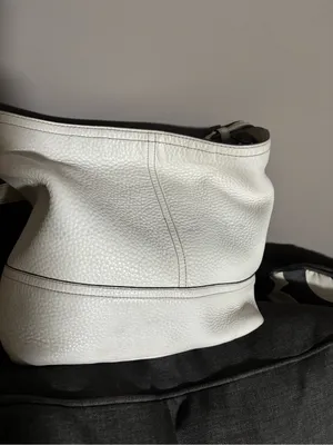 Y2K-era Coach Soho Large Hobo Bag (Style Number 5715 thumbnail 4