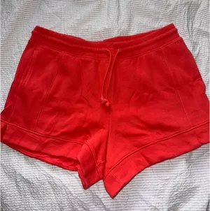 DICK'S Sporting Goods DSG sweat shorts thumbnail 1