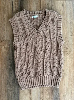 American Eagle Textured Tan V-Neck Cable Knit Sweater Vest Size Small thumbnail 1