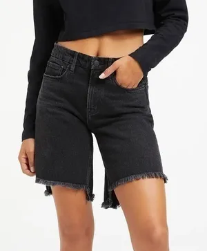 Good American Good 90s High Rise Raw Hem Icon Short in‎ Black Size 0/25 NWT thumbnail 1