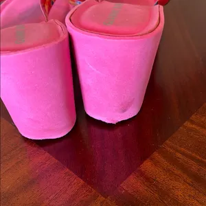 Gianni Bini Pink Jeweled Sandals thumbnail 6