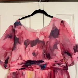 Flycurvy Plus Size Wedding Guest Fuchsia Chiffon midi dress thumbnail 2
