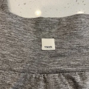 Vuori Lux At Ease Harem Style Pants Heather‎ Gray Medium thumbnail 7
