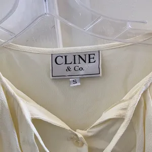 FINAL MARKDOWN Ladies’ Cline & Co. Renaissance-look Blouse small thumbnail 4