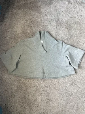 Lululemon Know Your Angles Poncho Cropped Pullover Grey Medium thumbnail 2