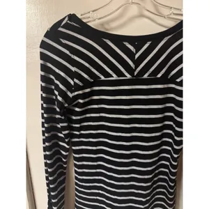 Free‎ People Women's Black And White Striped Top Laced Cut Out Sleeves Size L thumbnail 7
