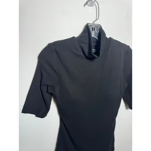 Brand New OGL Women's Size Small Black Knit Mock Neck Pullover Top Shirt thumbnail 2